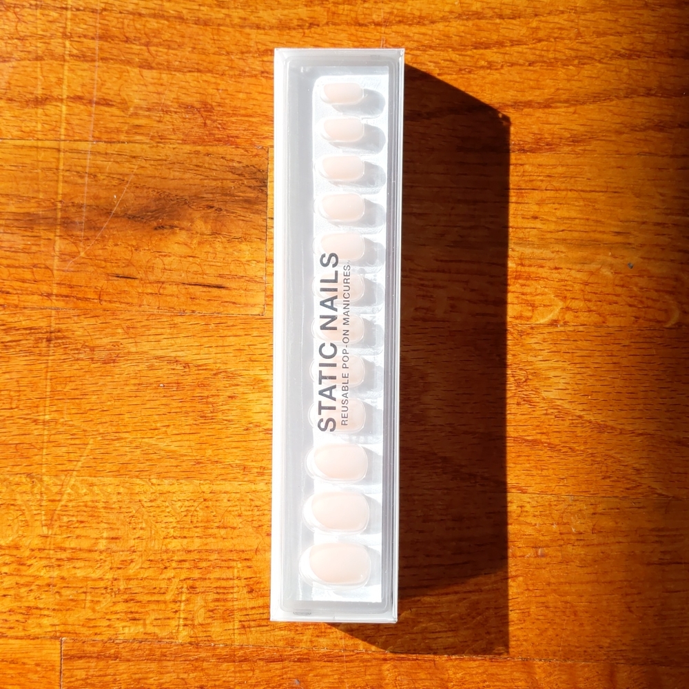 New in Box Static Nails Reusable Manicure
